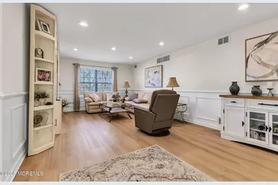 37 Murray Hill Terrace, Marlboro Township, NJ 07746 - Photo 11