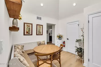 37 Murray Hill Terrace, Marlboro Township, NJ 07746 - Photo 19