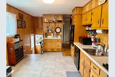 25 Adelphi Road, Toms River Township, NJ 08757 - Photo 15