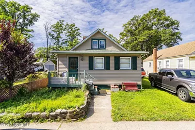 33 Oakwood Place, Keansburg, NJ 07734 - Photo 3