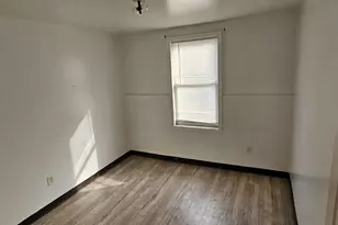 400 W Green St, Millville, NJ 08332 - Photo 7