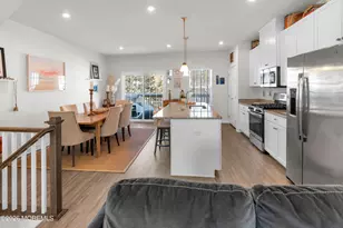 104 High Pointe Ln, Neptune Township, NJ 07753 - Photo 11