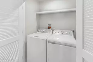 104 High Pointe Ln, Neptune Township, NJ 07753 - Photo 25