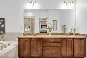 13 Crawford Rd, Manalapan Township, NJ 07726 - Photo 25