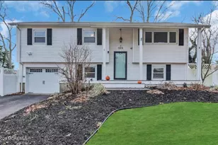 925 Stafford Dr, Toms River Township, NJ 08753 - Photo 1