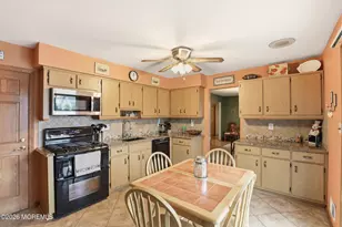 333 Savannah Rd, Toms River Township, NJ 08757 - Photo 13