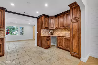 455 W Lincoln Avenue, Oakhurst, NJ 07755 - Photo 15