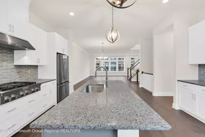 5 Blaisdell Court #9, Middletown, NJ 07748 - Photo 7