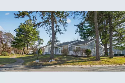 826B Liverpool Circle, Manchester Township, NJ 08759 - Photo 29