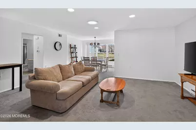 826B Liverpool Circle, Manchester Township, NJ 08759 - Photo 5