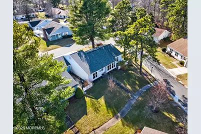 826B Liverpool Circle, Manchester Township, NJ 08759 - Photo 33