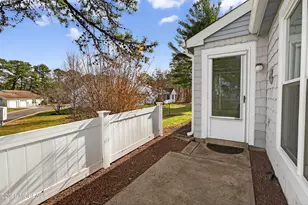 826B Liverpool Cir, Manchester Township, NJ 08759 - Photo 13