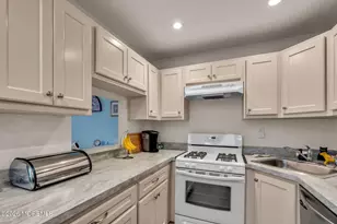 67 Cranberry Ct, Red Bank, NJ 07701 - Photo 7