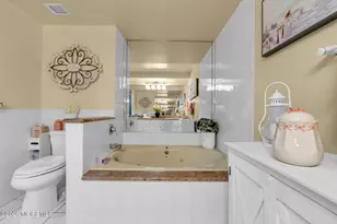 300 Ocean Ave N, Long Branch, NJ 07740 - Photo 25