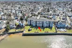 135 First St, Keyport, NJ 07735 - Photo 3