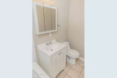 18 Windsor Terrace #18, Freehold, NJ 07728 - Photo 25