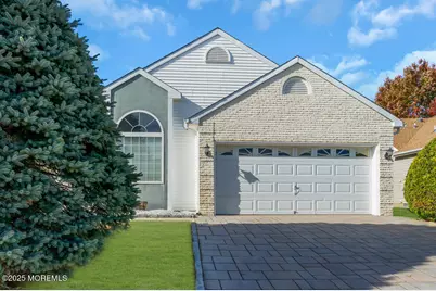 8 Newbury Court, Toms River Township, NJ 08757 - Photo 1