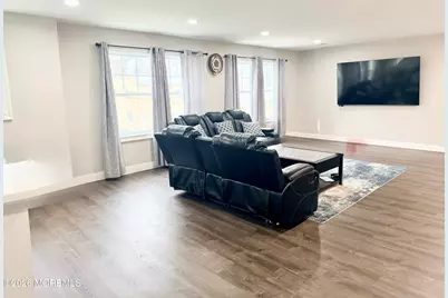 67 S Maplewood Avenue, Woodbridge Township, NJ 08832 - Photo 7