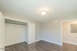 67 S Maplewood Ave, Woodbridge Township, NJ 08832 - Photo 13