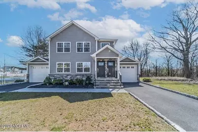 67 S Maplewood Avenue, Woodbridge Township, NJ 08832 - Photo 1