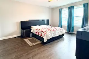 67 S Maplewood Ave, Woodbridge Township, NJ 08832 - Photo 19