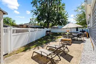 1 Miriam Pl, Hazlet Township, NJ 07730 - Photo 25