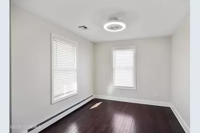 108 Morris Avenue, Belford, NJ 07718 - Photo 19