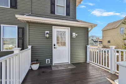 108 Morris Avenue, Belford, NJ 07718 - Photo 29