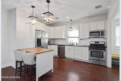 108 Morris Avenue, Belford, NJ 07718 - Photo 11