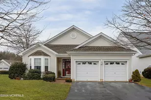 37 Springlawn Dr, Lakewood, NJ 08701 - Photo 1