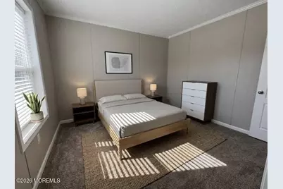 18 Avenue B, Hazlet Township, NJ 07734 - Photo 5