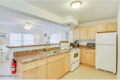 1488 Ocean Avenue #6, Sea Bright, NJ 07760 - Photo 3