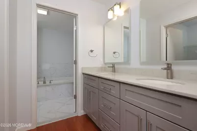 154 Yarmouth Court #52, Holmdel, NJ 07733 - Photo 25