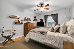 42 York Ave, Port Monmouth, NJ 07758 - Photo 9