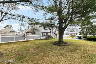 42 York Avenue, Port Monmouth, NJ 07758 - Photo 35