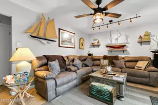 42 York Ave, Port Monmouth, NJ 07758 - Photo 3