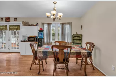 462 Champlain Street, Toms River Township, NJ 08757 - Photo 7