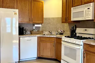 39 Rozalyn Ln, South Amboy, NJ 08879 - Photo 5