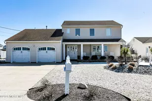 327 Tide Pond Rd, Mantoloking, NJ 08738 - Photo 5