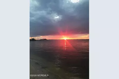 332 Sunset Drive N, Seaside Heights, NJ 08751 - Photo 59