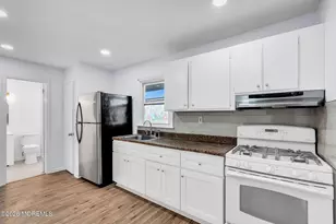 105 Clark St, Keyport, NJ 07735 - Photo 5