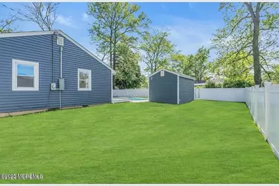 1506 Evergreen Avenue, Ocean, NJ 07712 - Photo 17