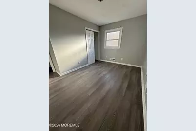 40 Liberty Street, Freehold, NJ 07728 - Photo 7