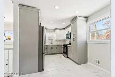 96 Twin Rivers Drive, Toms River Township, NJ 08753 - Photo 9