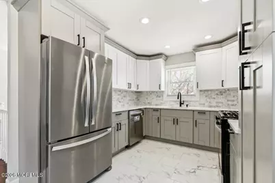 96 Twin Rivers Drive, Toms River Township, NJ 08753 - Photo 11