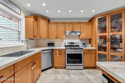 34 Southview Terrace, Middletown, NJ 07748 - Photo 17