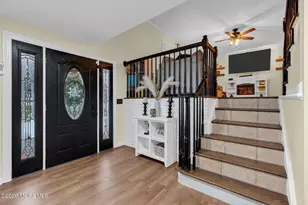 34 Southview Terrace, Middletown, NJ 07748 - Photo 5