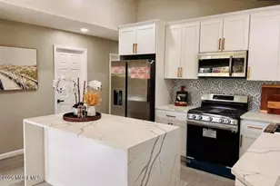 738 Gail Dr, Neptune Township, NJ 07753 - Photo 7