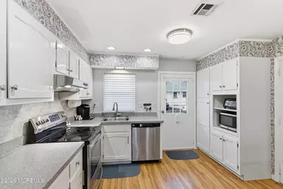 812A Dumbarton Drive, Lakewood, NJ 08701 - Photo 15