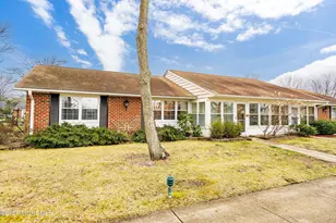 812A Dumbarton Dr, Lakewood, NJ 08701 - Photo 1